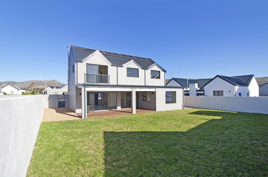 4 Bedroom Property for Sale in Kommetjie Western Cape